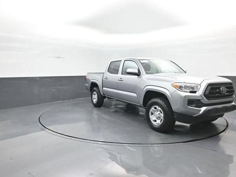 Used 2023 Toyota Tacoma SR AWD/4WD image 3