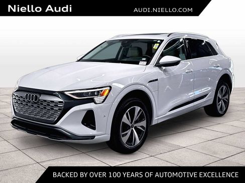 Used 2024 Audi Q8 e-tron Premium Plus w/ Premium Plus Package AWD/4WD image 1