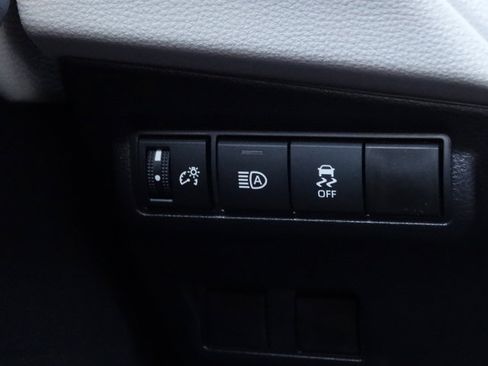 New 2026 Toyota Corolla Cross L image 27