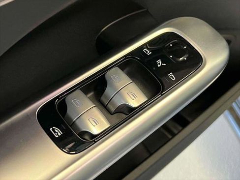 Used 2024 Mercedes-Benz C 300 4MATIC Sedan image 15