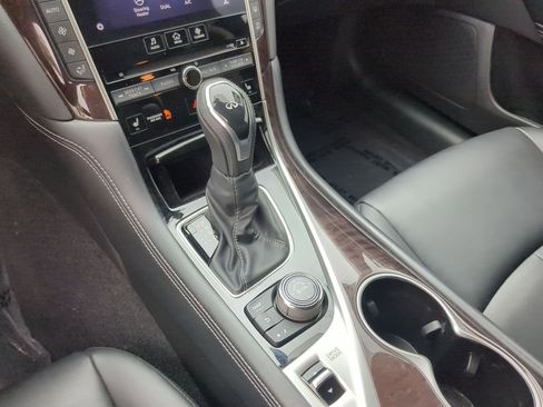 Used 2019 INFINITI Q50 Luxe w/ Essential Package (3.0T Luxe) RWD image 20