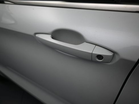 Used 2022 Mitsubishi Outlander ES image 34