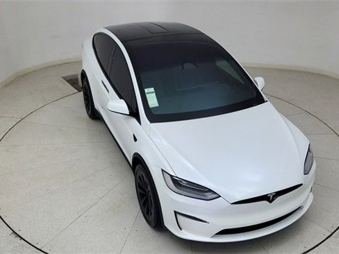 Used 2022 Tesla Model X Plaid image 79