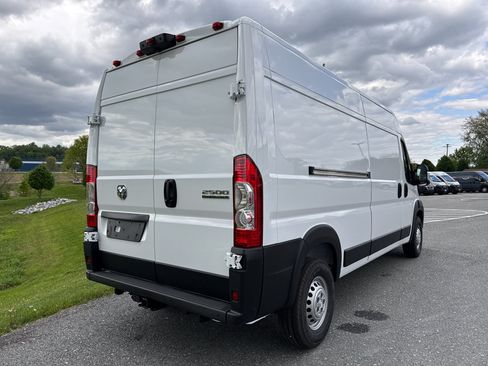 New 2026 RAM ProMaster 2500 w/ Advanced Safety Group FWD image 23