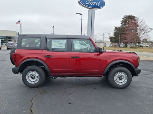 New 2026 Ford Bronco 4-Door AWD/4WD image 22