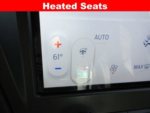 Used 2022 Ford Edge Titanium AWD/4WD image 19