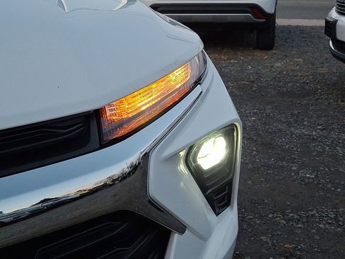 Used 2024 Chevrolet TrailBlazer LS w/ LS Convenience Package image 36