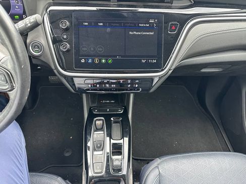 Used 2023 Chevrolet Bolt EUV LT w/ Convenience Package FWD image 11