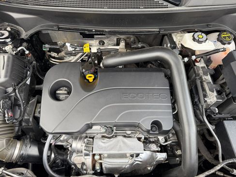 Used 2025 Chevrolet Equinox LT image 31