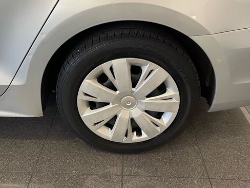 Used 2013 Volkswagen Jetta SE image 21