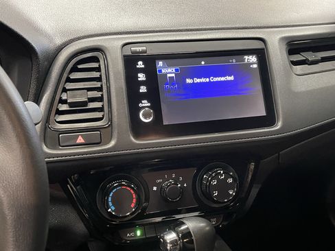 Used 2020 Honda HR-V Sport image 22