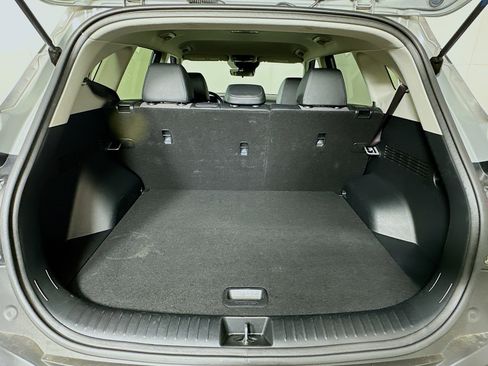 Used 2025 Kia Seltos S FWD image 28