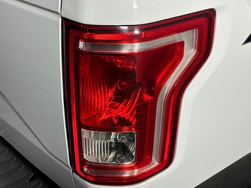 Used 2017 Ford F150 XLT w/ Equipment Group 301A Mid image 31