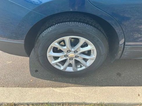 Used 2019 Chevrolet Equinox LT w/ Driver Convenience Package FWD image 42