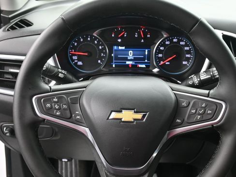 Used 2023 Chevrolet Equinox LT AWD/4WD image 9