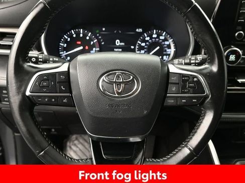 Certified 2021 Toyota Highlander XLE image 14