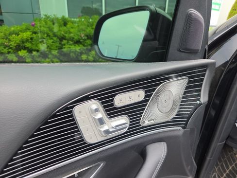 Used 2024 Mercedes-Benz GLE 350 4MATIC image 7