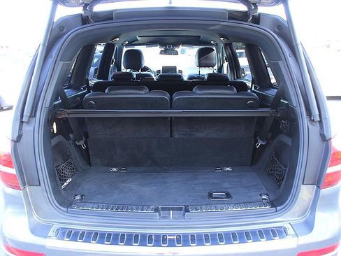 Used 2018 Mercedes-Benz GLS 450 4MATIC image 8