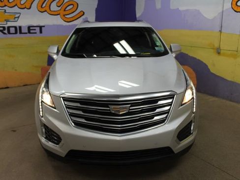 Used 2019 Cadillac XT5 Luxury AWD/4WD image 3