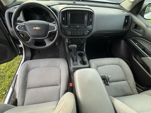 Used 2020 Chevrolet Colorado W/T w/ WT Convenience Package RWD image 15
