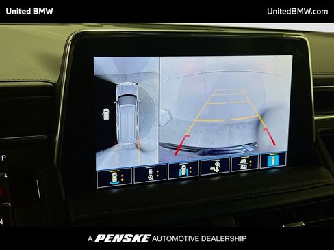 Used 2021 Chevrolet Tahoe Z71 w/ Z71 Signature Package image 9