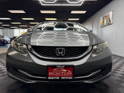 Used 2013 Honda Civic LX image 3