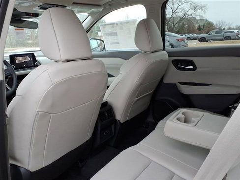 New 2026 Nissan Rogue SV image 27