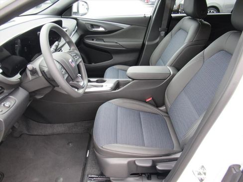 New 2026 Buick Envista Preferred image 16