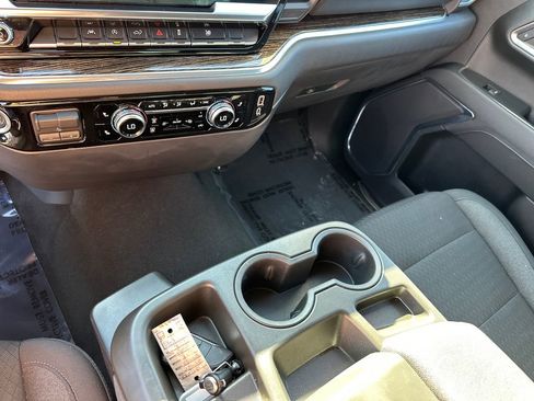 Used 2023 GMC Sierra 1500 Elevation image 33