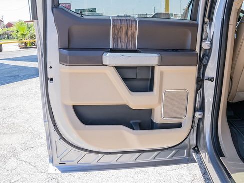 Used 2020 Ford F150 Lariat w/ Trailer Tow Package AWD/4WD image 11