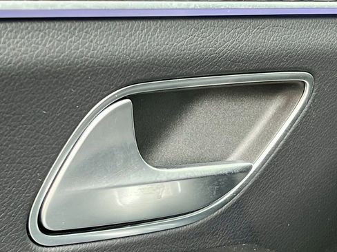 Certified 2026 Mercedes-Benz GLS 450 4MATIC image 33
