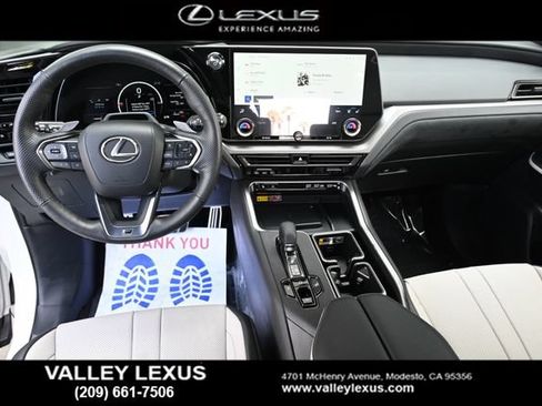 Used 2025 Lexus TX 500h AWD w/ Technology Package image 16