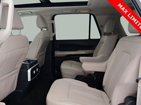 Used 2023 Ford Expedition Max Limited image 18