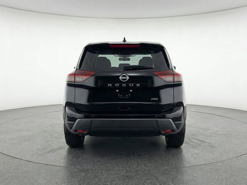 Used 2025 Nissan Rogue SV FWD image 7