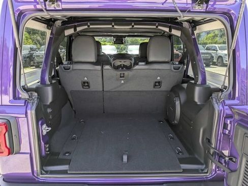 New 2026 Jeep Wrangler Unlimited Rubicon AWD/4WD image 12