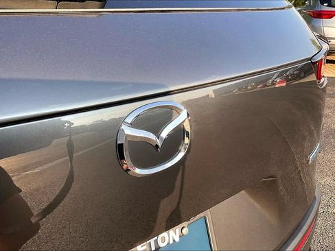 Used 2025 MAZDA CX-50 AWD 2.5 Hybrid w/ Weather Package image 8