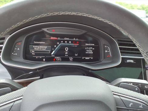 Certified 2023 Audi SQ8 Prestige w/ Prestige Package AWD/4WD image 17