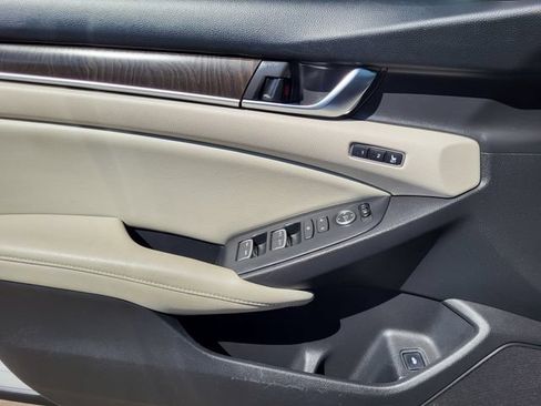Used 2018 Honda Accord EX-L image 13