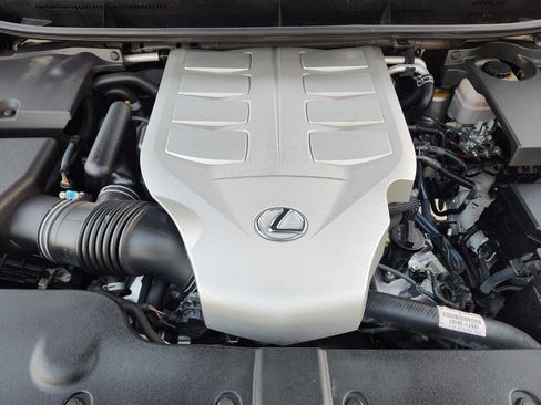 Used 2015 Lexus GX 460 image 30