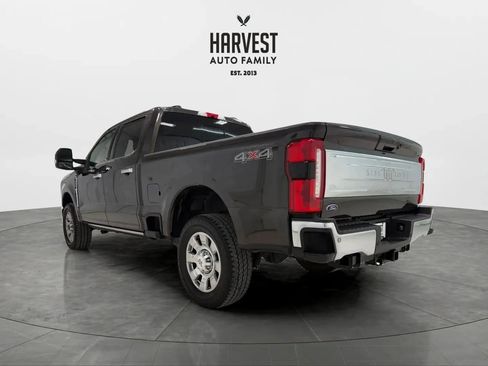 Used 2025 Ford F250 King Ranch w/ Chrome Package image 2