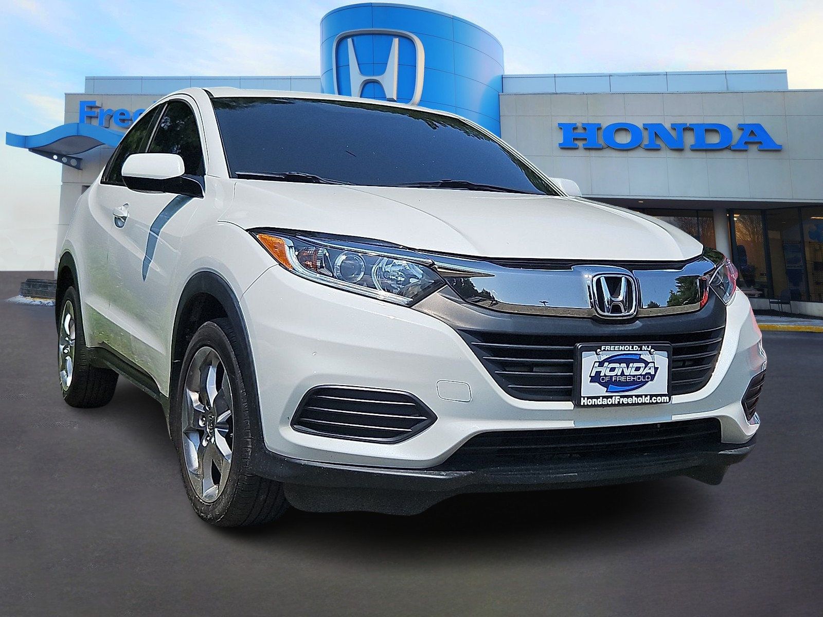 Used 2022 Honda HR-V LX image 3
