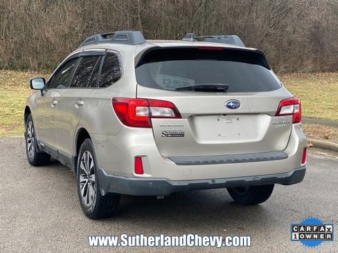 Used 2017 Subaru Outback 2.5i Limited image 5