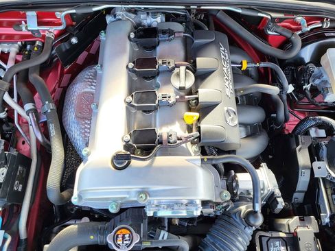 Used 2017 MAZDA MX-5 Miata RF Grand Touring image 18