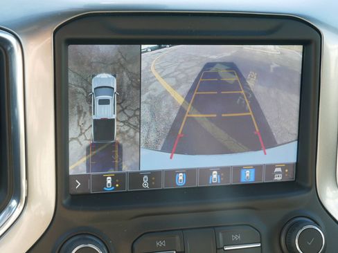 Used 2021 Chevrolet Silverado 1500 LTZ w/ LTZ Premium Package image 29