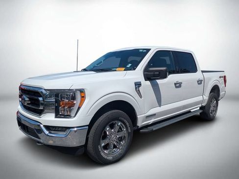 Used 2021 Ford F150 XLT w/ Equipment Group 302A High AWD/4WD image 8