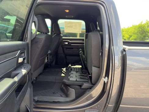New 2026 RAM 2500 Lone Star AWD/4WD image 11