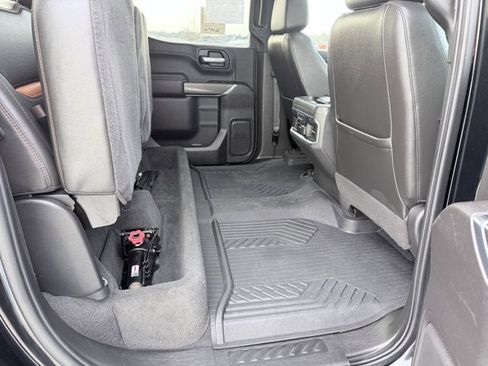 Used 2020 GMC Sierra 1500 AT4 w/ Off-Road Performance Package image 27