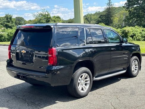Used 2019 Chevrolet Tahoe LT w/ Luxury Package AWD/4WD image 7