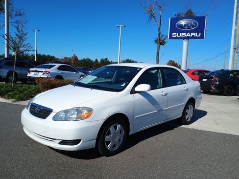 Used 2006 Toyota Corolla CE image 1