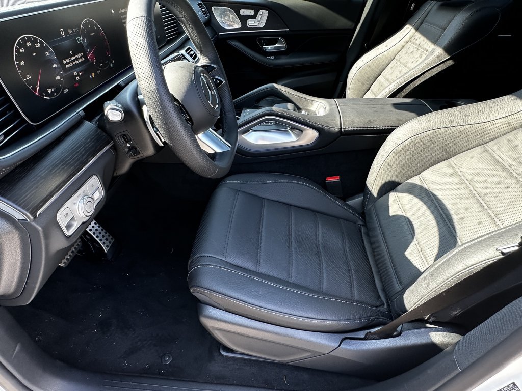 New 2026 Mercedes-Benz GLS 450 4MATIC image 10